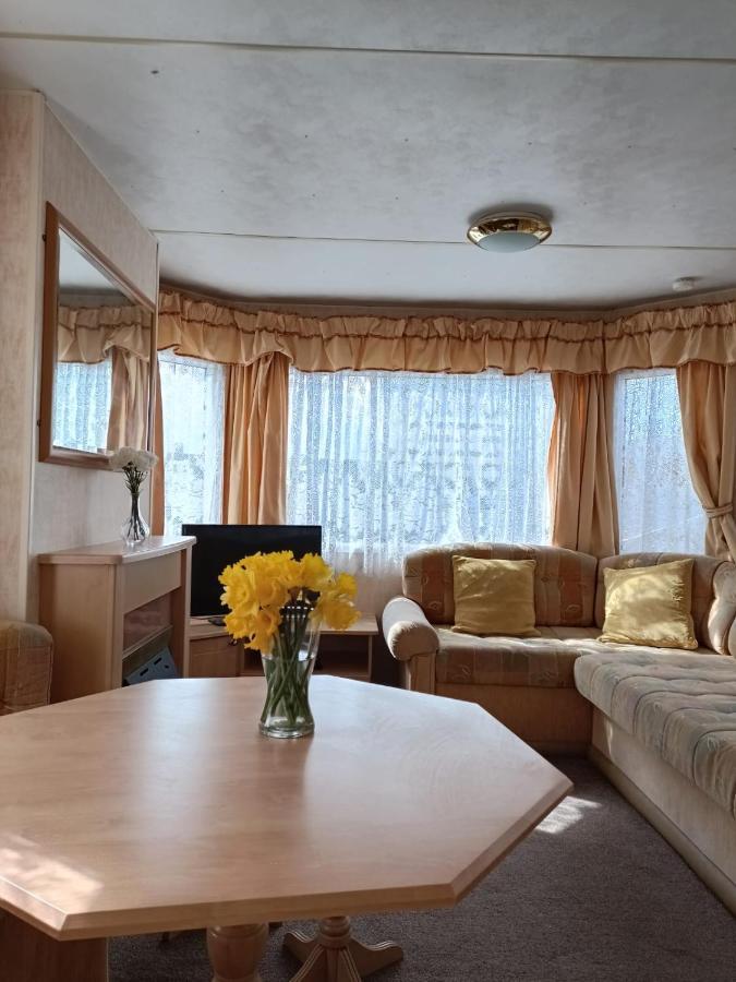 Rhosfeillion Static Caravan Apartment Llangefni Exterior photo